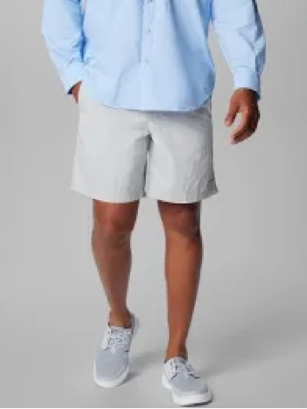 Columbia Men's Light Gray Flat-Front Shorts